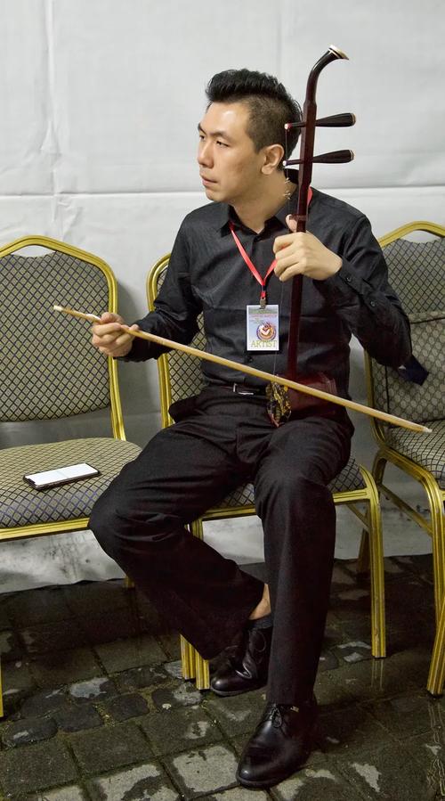 中,罗文化交流活动之一
